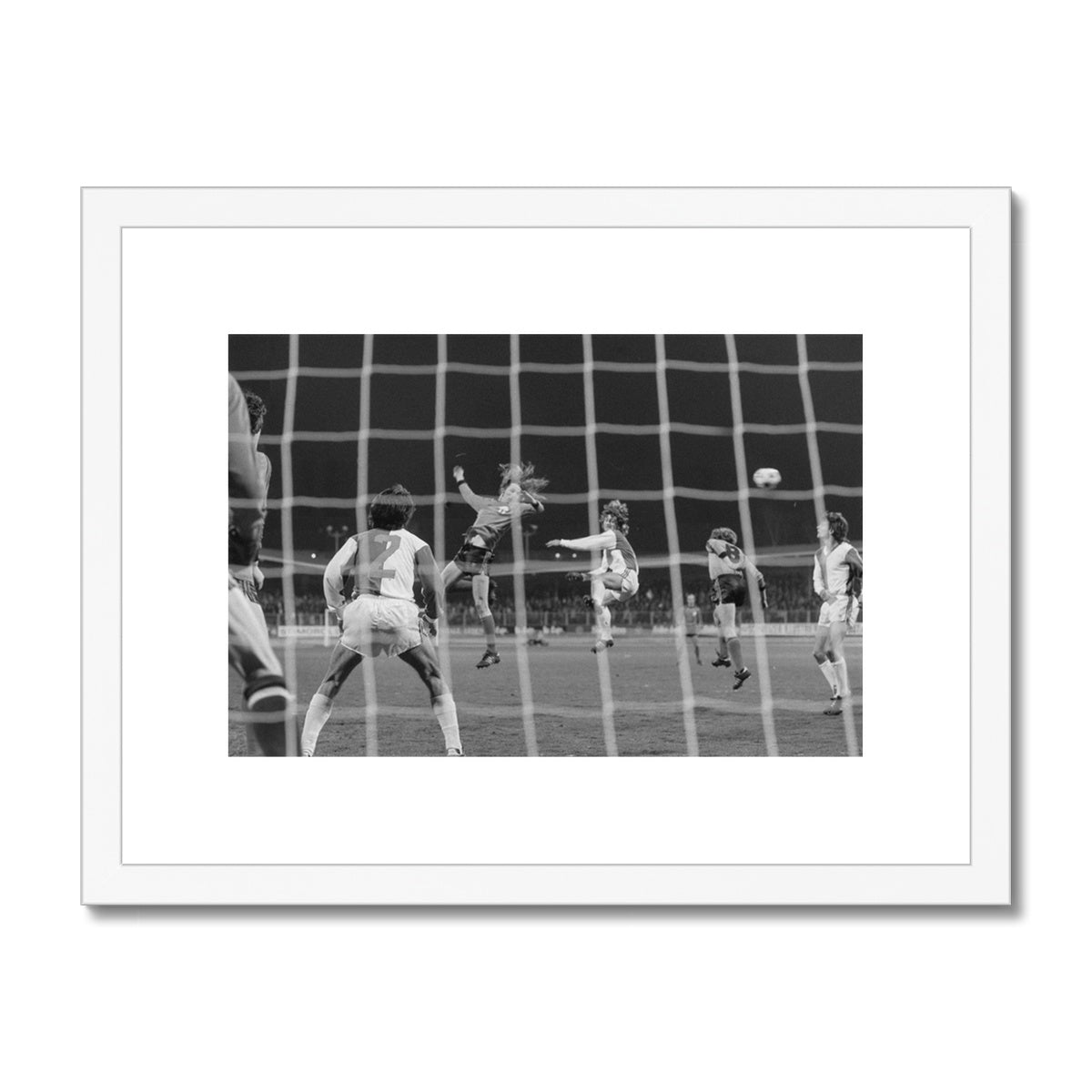 Zürich Derby GC vs FCZ März 1975 - Schweizer Fussballgeschichte Framed & Mounted Print