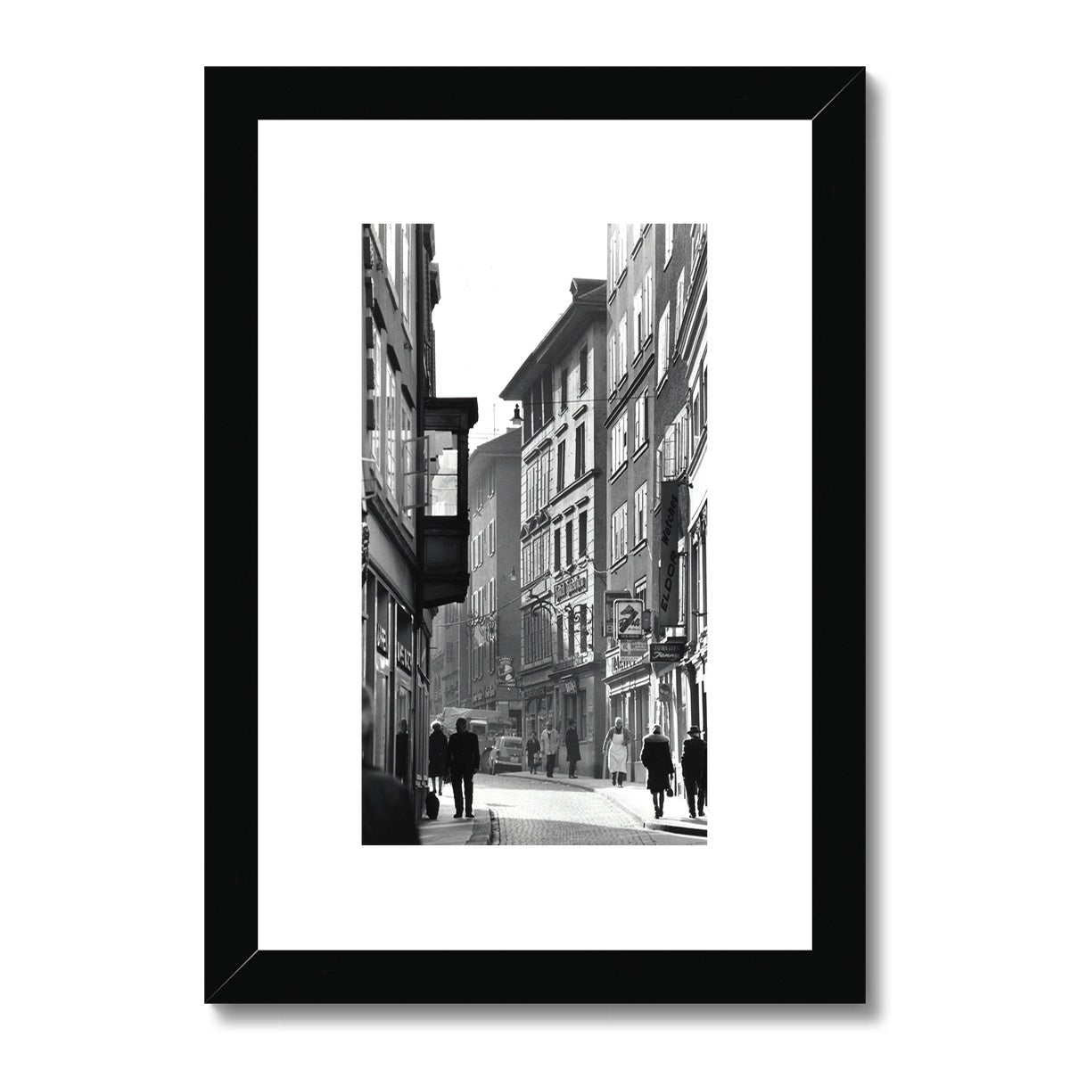 Zürich, Niederdorfstrasse Ecke Köngengasse. Gerahmt und hängefertig